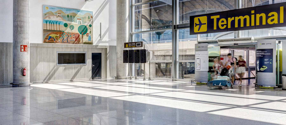 Alicante Airport - Access to the terminal and car park