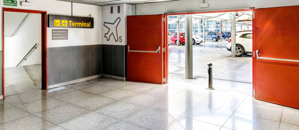 Alicante Airport - Access to the terminal and car park