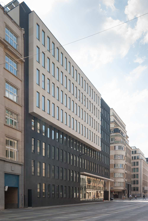 Belliard, 65 Building